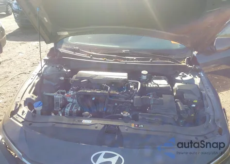 2024 Hyundai Elantra Sel from USA, damaged, VIN KMHLM4DG2RU770458